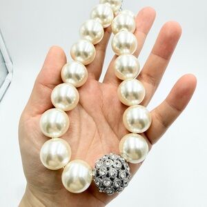 C1946 Vintage Chunky Faux Pearl Necklace w/ Rhinestone Clasp Statement Bridal